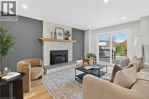 2347 Tweedsmuir Court, Burlington, ON - Indoor Photo Showing Living Room With Fireplace