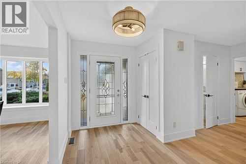 2347 Tweedsmuir Court, Burlington, ON - Indoor Photo Showing Other Room