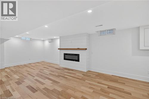 2347 Tweedsmuir Court, Burlington, ON - Indoor With Fireplace