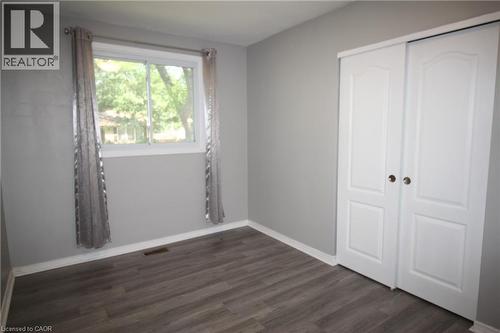 4 Purnell Drive, Hamilton, ON - Indoor Photo Showing Other Room