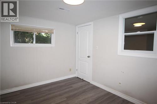 4 Purnell Drive, Hamilton, ON - Indoor Photo Showing Other Room