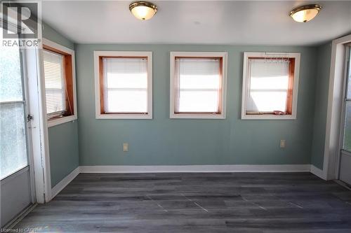 4 Purnell Drive, Hamilton, ON - Indoor Photo Showing Other Room