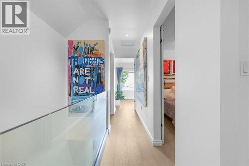 575 Mary Street, Hamilton, ON - Indoor Photo Showing Other Room