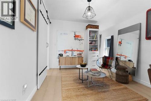 575 Mary Street, Hamilton, ON - Indoor Photo Showing Other Room