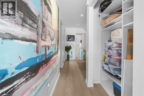 575 Mary Street, Hamilton, ON - Indoor Photo Showing Other Room