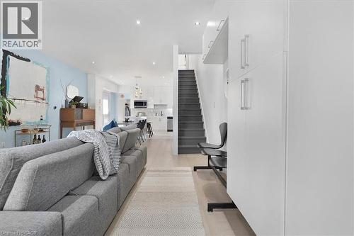 575 Mary Street, Hamilton, ON - Indoor