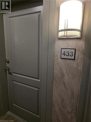 5055 Greenlane Road Unit# 433, Beamsville, ON - Indoor Photo Showing Other Room