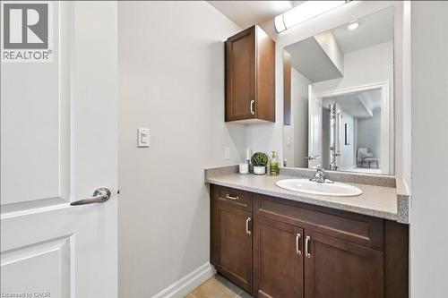 3290 New Street Unit# 607, Burlington, ON - Indoor Photo Showing Bathroom