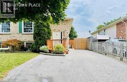 38 AUTUMN Place  St. Catharines, ON L2P 3W5