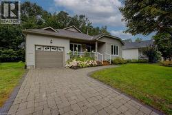 54 SPRINGWOOD Crescent  Gravenhurst, ON P1P 1Y8