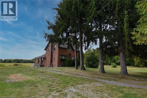 8125 Dickenson Road E, Mount Hope, ON - Outdoor