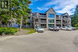 2020 CLEAVER Avenue Unit# 107  Burlington, ON L7M 4C2