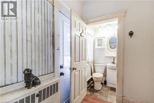 203 Broad Street W, Dunnville, ON - Indoor Photo Showing Bathroom