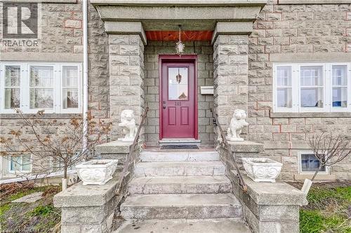 203 Broad Street W, Dunnville, ON - Outdoor