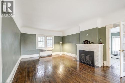 203 Broad Street W, Dunnville, ON - Indoor Photo Showing Living Room With Fireplace