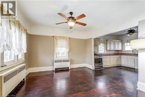 203 Broad Street W, Dunnville, ON - Indoor