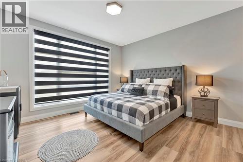 14 Hudson Drive, Brantford, ON - Indoor Photo Showing Bedroom