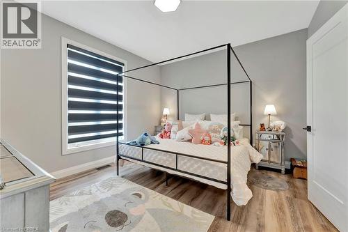 14 Hudson Drive, Brantford, ON - Indoor Photo Showing Bedroom
