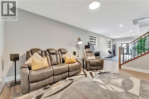 14 Hudson Drive, Brantford, ON - Indoor