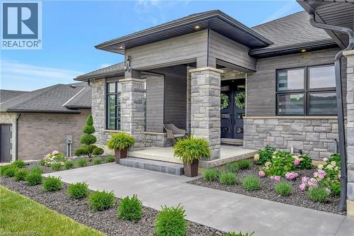 14 Hudson Drive, Brantford, ON - Outdoor