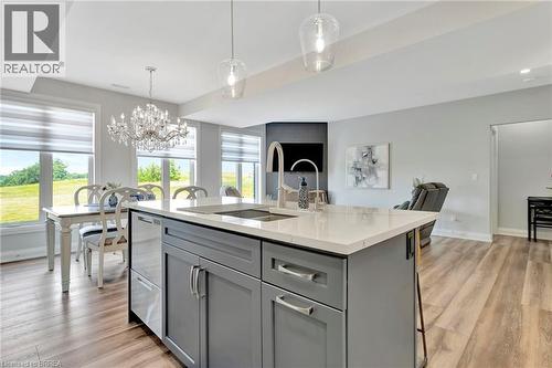 14 Hudson Drive, Brantford, ON - Indoor