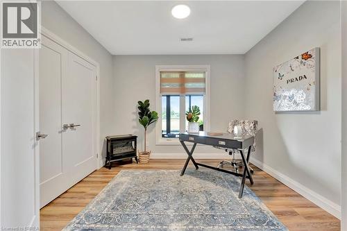 14 Hudson Drive, Brantford, ON - Indoor