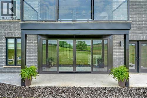 14 Hudson Drive, Brantford, ON - Outdoor