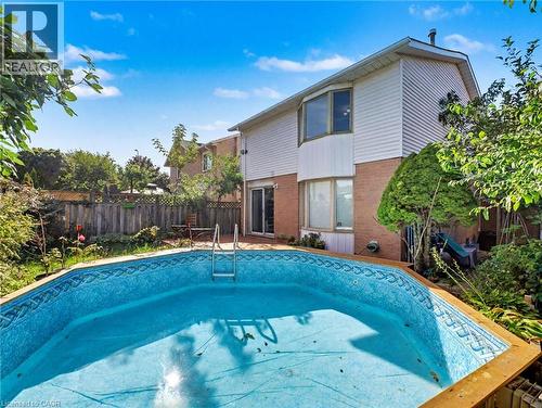 635 Rexford Drive, Hamilton, ON - Outdoor With In Ground Pool With Backyard
