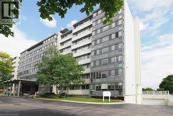 24 MIDLAND Drive Unit# 507  Kitchener, ON N2A 2A8