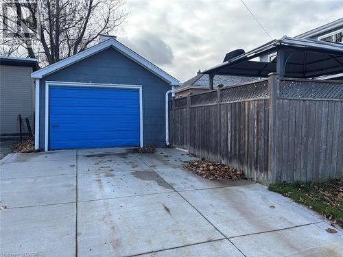373 East 27Th Street, Hamilton, ON - Outdoor