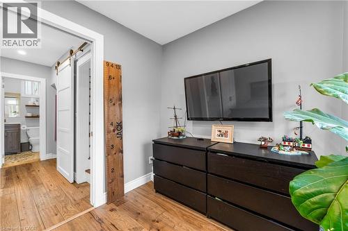 373 Emerald Street N, Hamilton, ON - Indoor Photo Showing Other Room