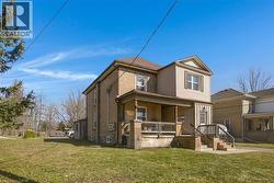 17 SHAW Avenue W  Cambridge, ON N3C 1E3