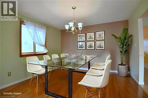 689 Penny Lane, Burlington, ON - Indoor Photo Showing Dining Room