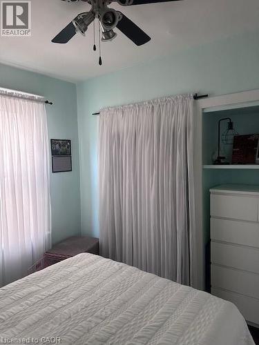 84 Barons Avenue N, Hamilton, ON - Indoor Photo Showing Bedroom