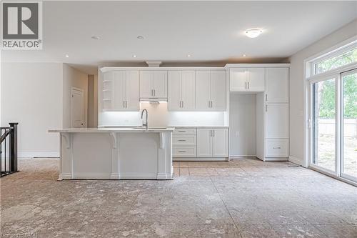 60 Cesar Place, Ancaster, ON - Indoor Photo Showing Kitchen