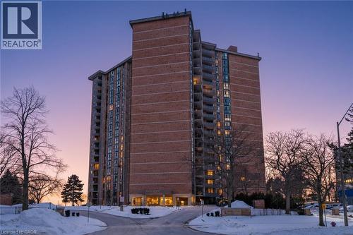 5250 LAKESHORE Road Unit# 1708  Burlington, ON L7L 5L2