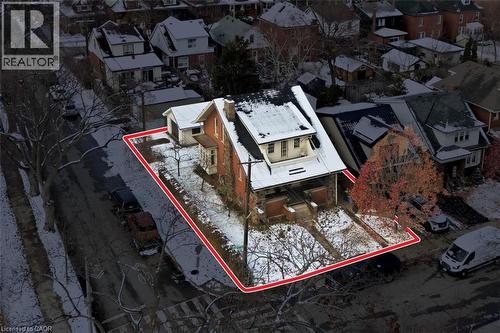 110 HOUGHTON Avenue S  Hamilton, ON L8K 2M8