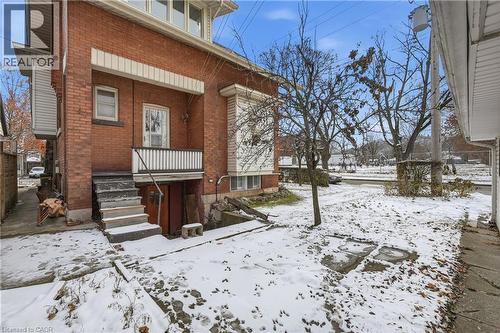 110 Houghton Avenue S, Hamilton, ON - Outdoor