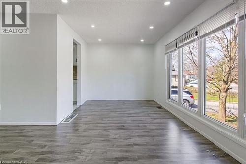 24 Tara Crescent Unit# Upper, Thorold, ON - Indoor Photo Showing Other Room
