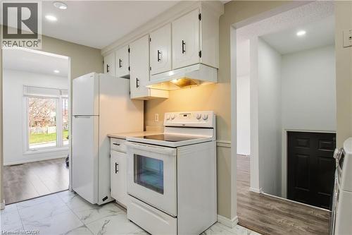 24 Tara Crescent Unit# Upper, Thorold, ON - Indoor Photo Showing Kitchen