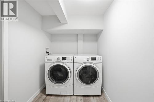 93 Wellington Street, Welland, ON - Indoor Photo Showing Laundry Room