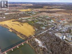 PT BLK H S/S INDIAN Street  Cayuga, ON N0A 1E0