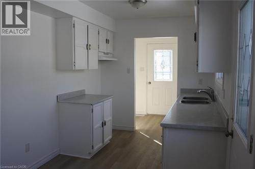 71 Nickolas Crescent, Cambridge, ON - Indoor Photo Showing Kitchen With Double Sink