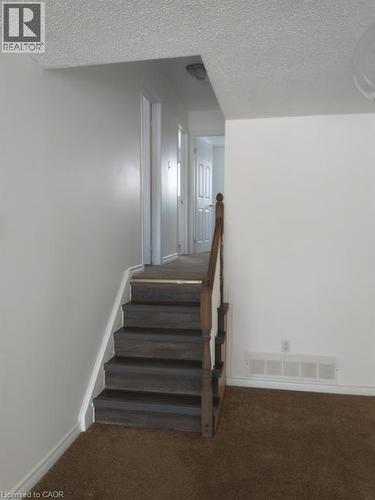 71 Nickolas Crescent, Cambridge, ON - Indoor Photo Showing Other Room