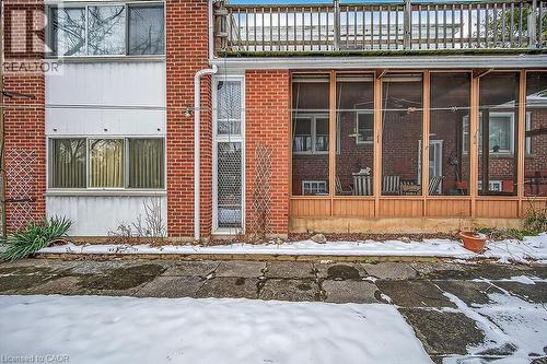 9 Daleview Court, Hamilton, ON - Outdoor