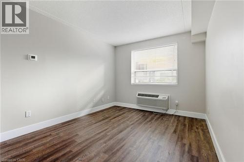 149 Main Street W Unit# 607, Hamilton, ON - Indoor Photo Showing Other Room