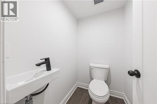 1127 Main Street E, Hamilton, ON 