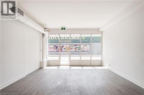 1127 Main Street E, Hamilton, ON 