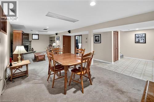 120 Kinross Street, Caledonia, ON - Indoor Photo Showing Dining Room