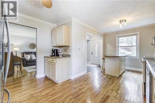 1216 De Quincy Crescent, Burlington, ON - Indoor Photo Showing Kitchen